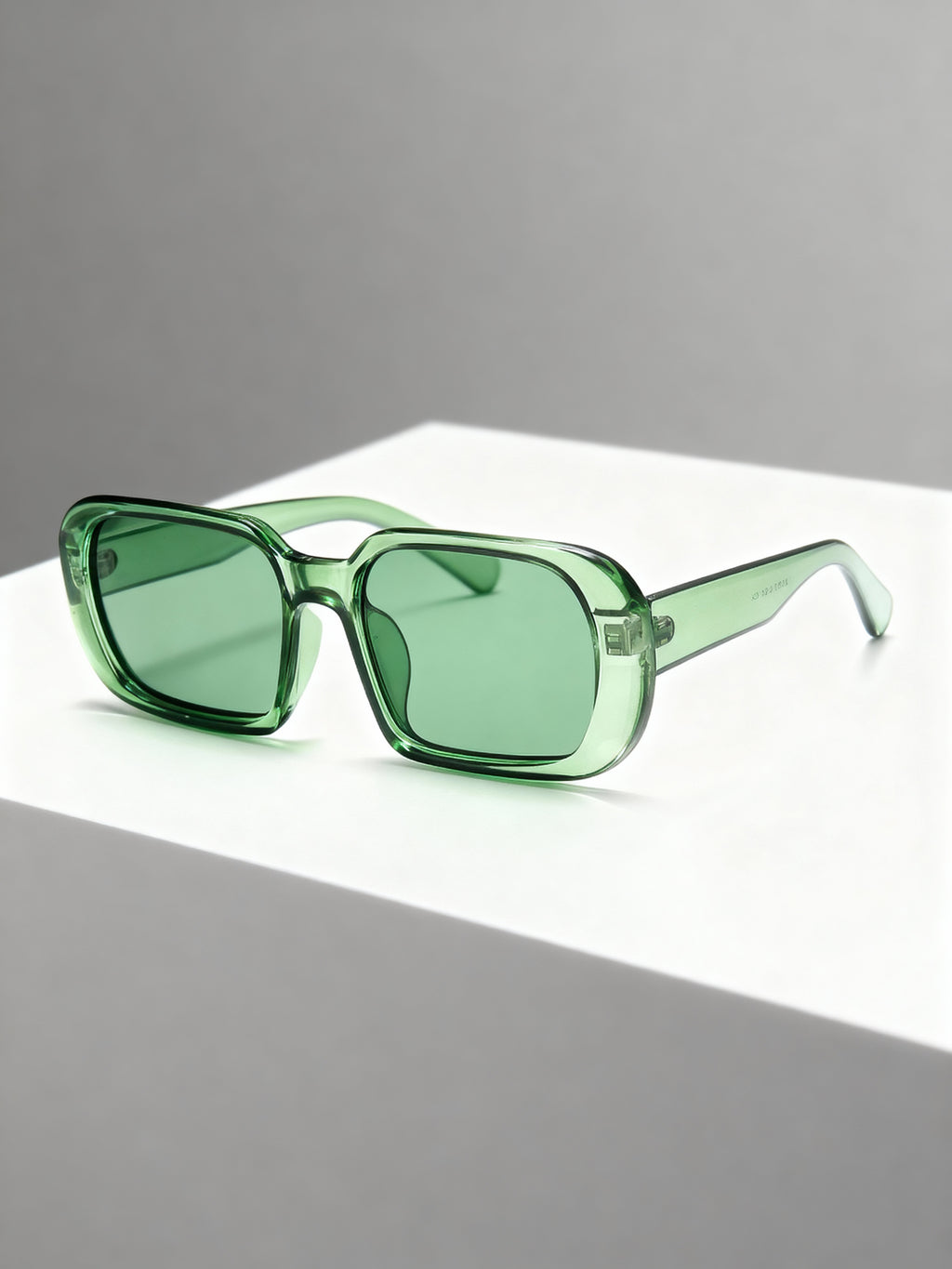 Candy Green - Daytime Wine Sunglasses